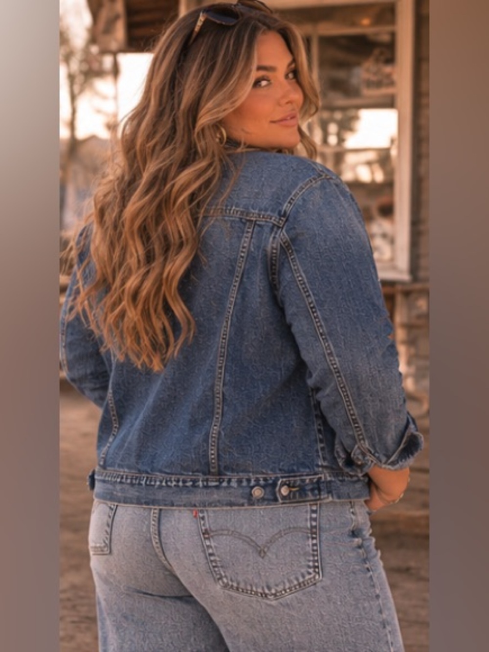 Old Navy Distressed Medium Blue Denim Jean Jacket - Picture 3 of 10